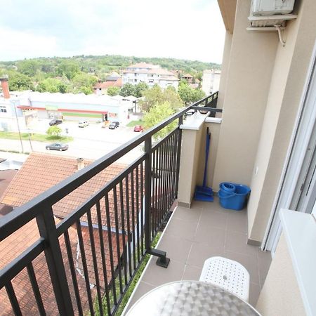 Ferienwohnung Fast Sleep & Go 3 Paraćin Exterior foto